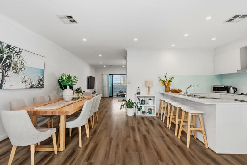 10/319 Military Road, Semaphore Park - Thumbnail 2