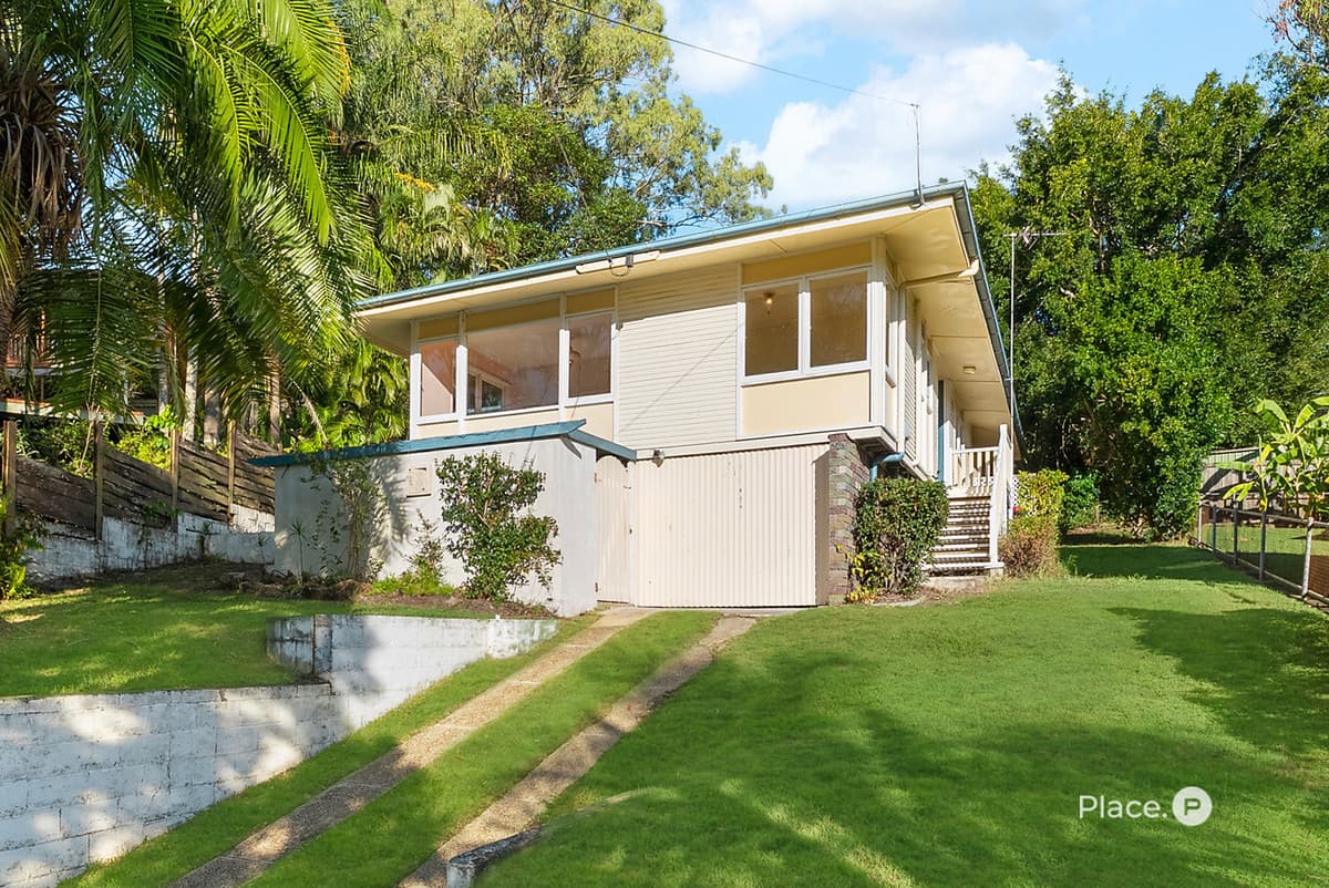 17 Parnoo Street, Mitchelton - Thumbnail 2