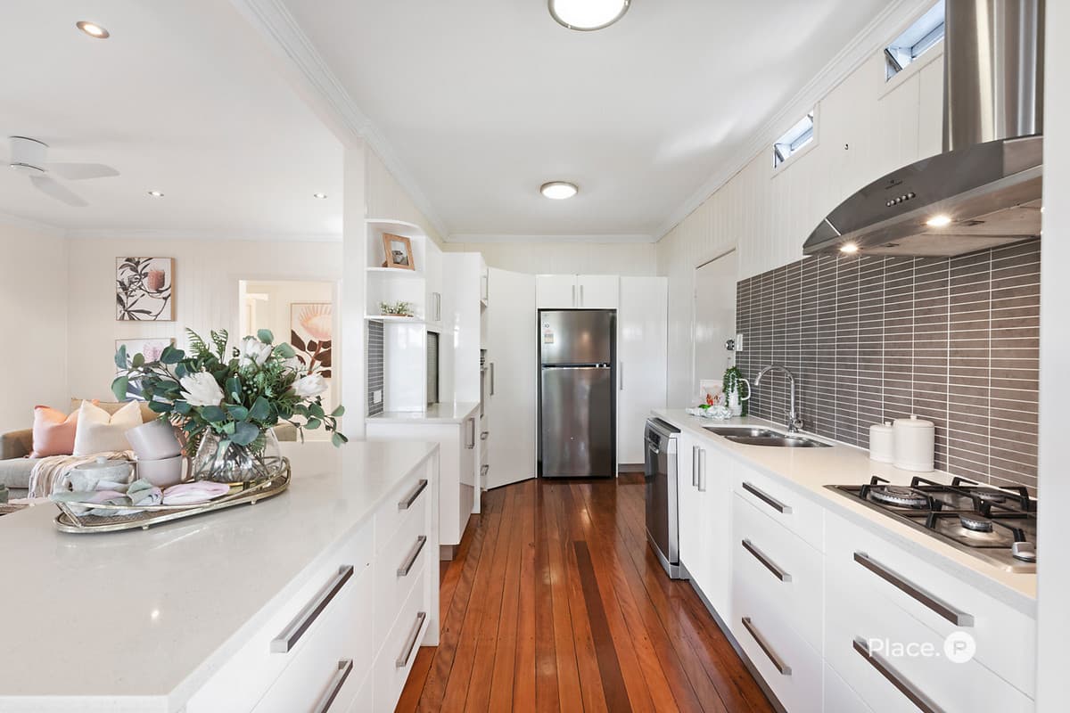 4 Connors Street, Graceville - Thumbnail 7