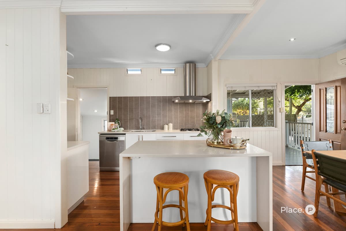 4 Connors Street, Graceville - Thumbnail 8