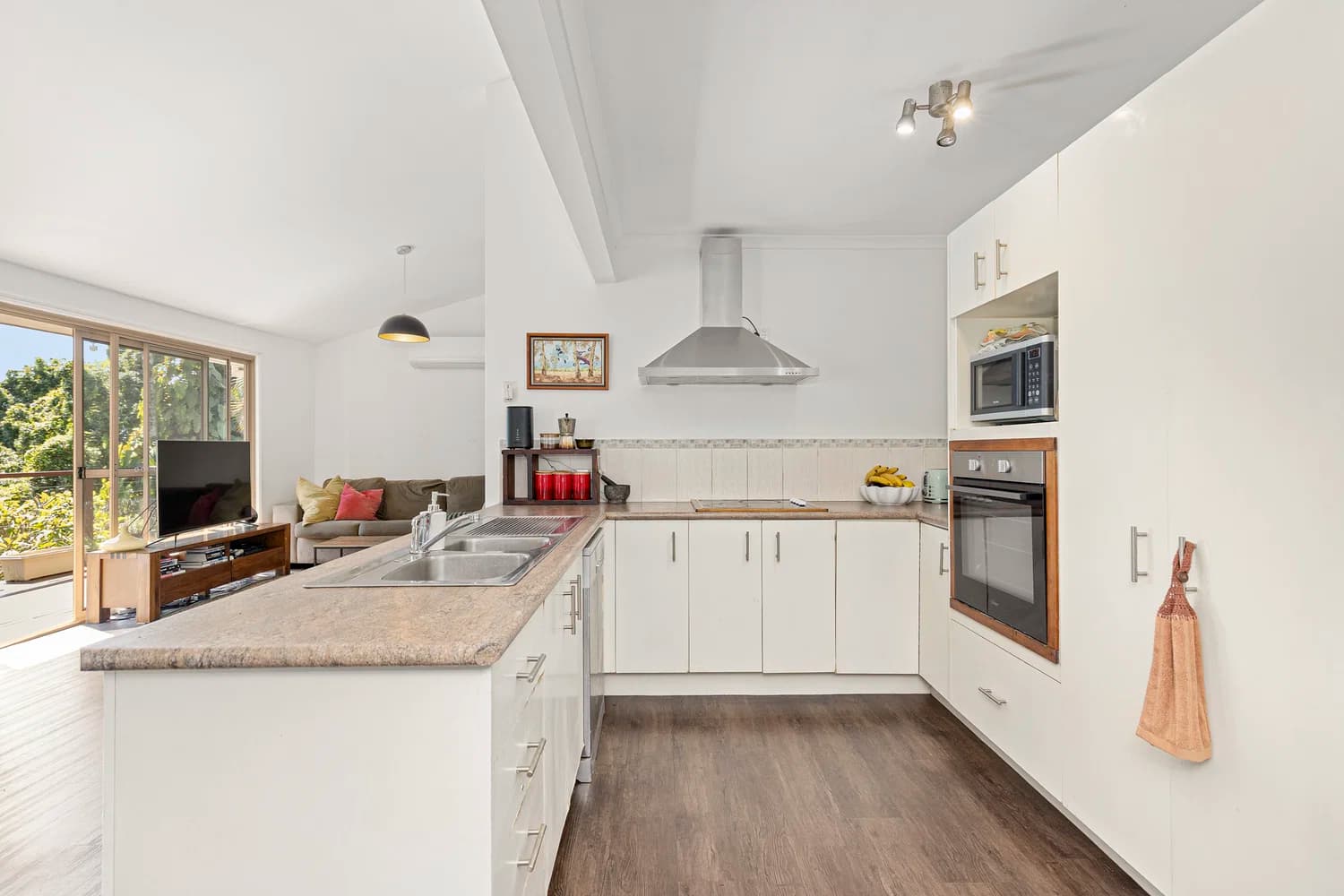 18 Peninsula Drive, Bilambil Heights, NSW, 2486, Bilambil Heights - Thumbnail 6