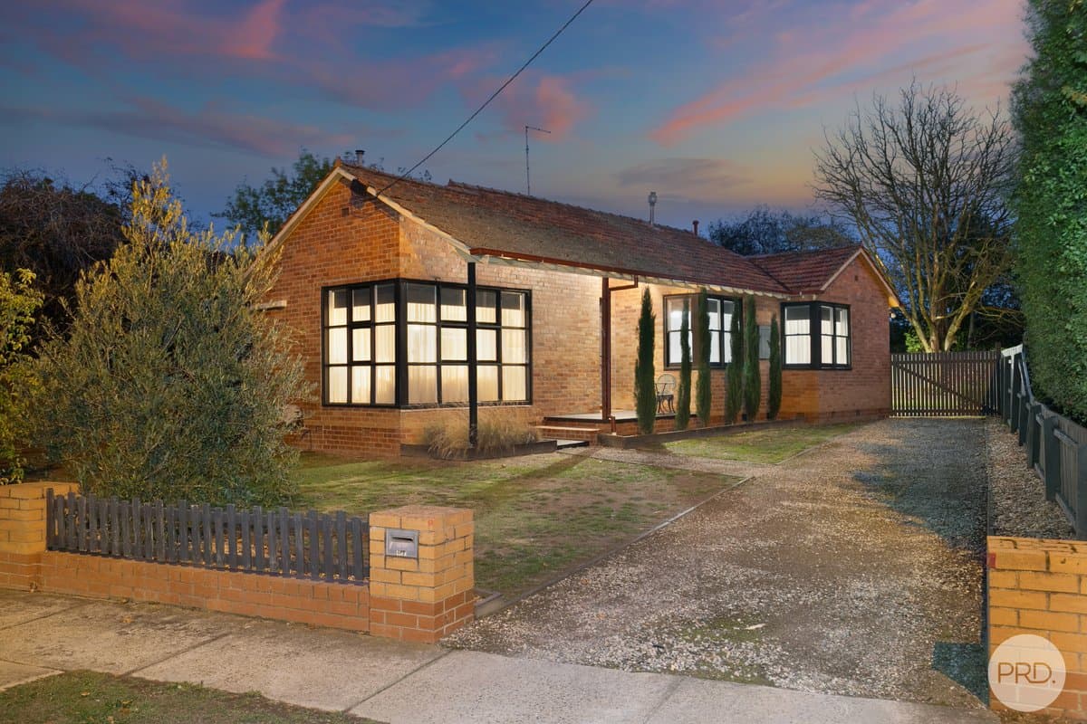 422 Pleasant Street South, NEWINGTON VIC 3350, Newington - Image 1