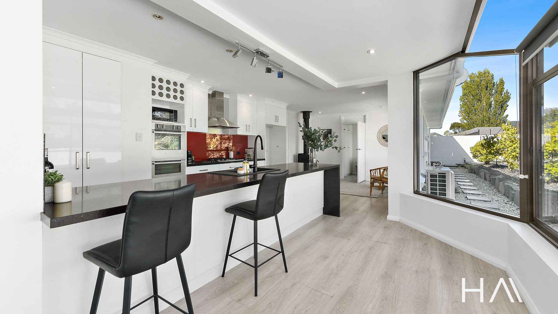 6 Oakmount Street Perth, Perth - Thumbnail 7
