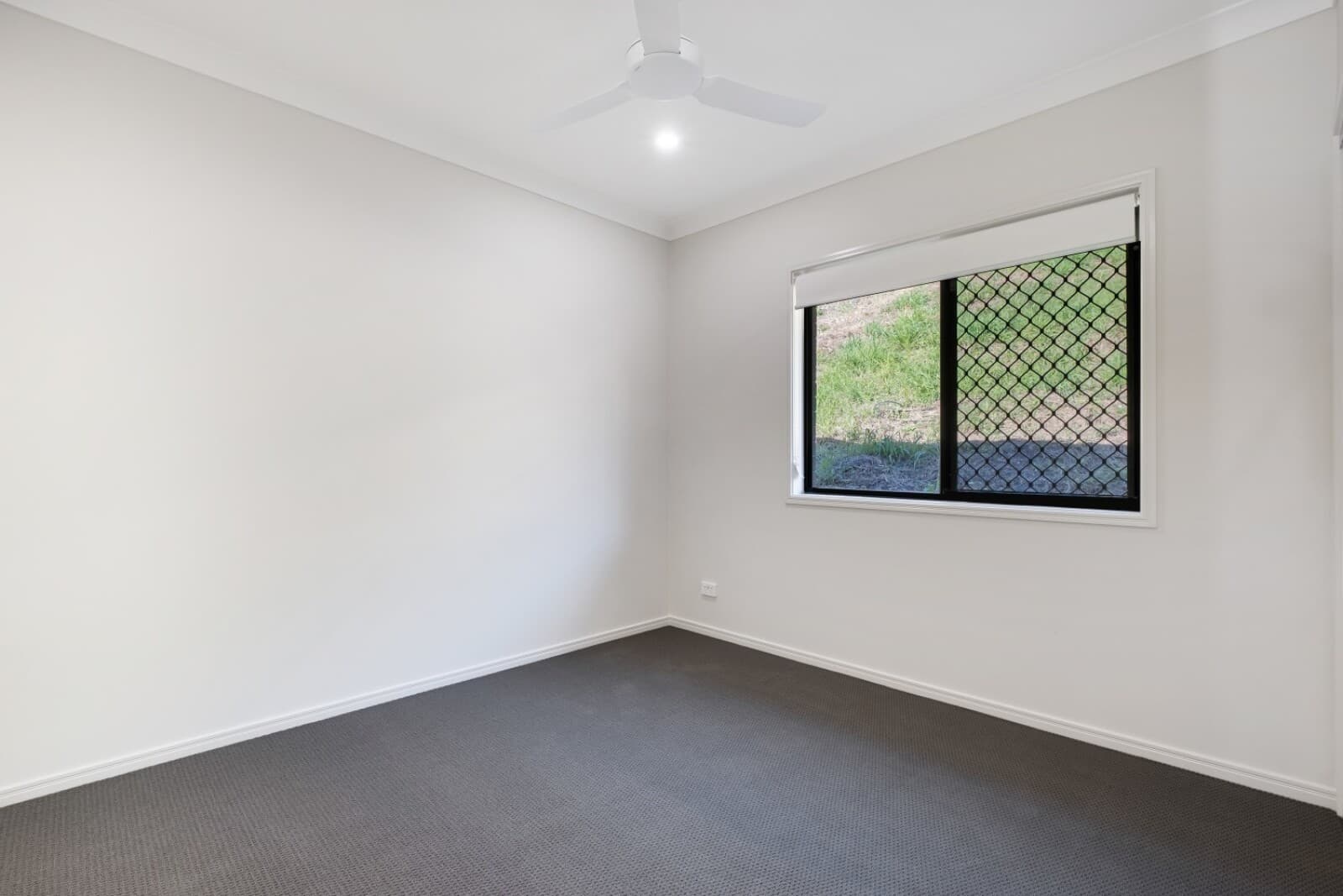 2/13 Jeanette Avenue Nambour QLD 4560, Nambour - Thumbnail 8