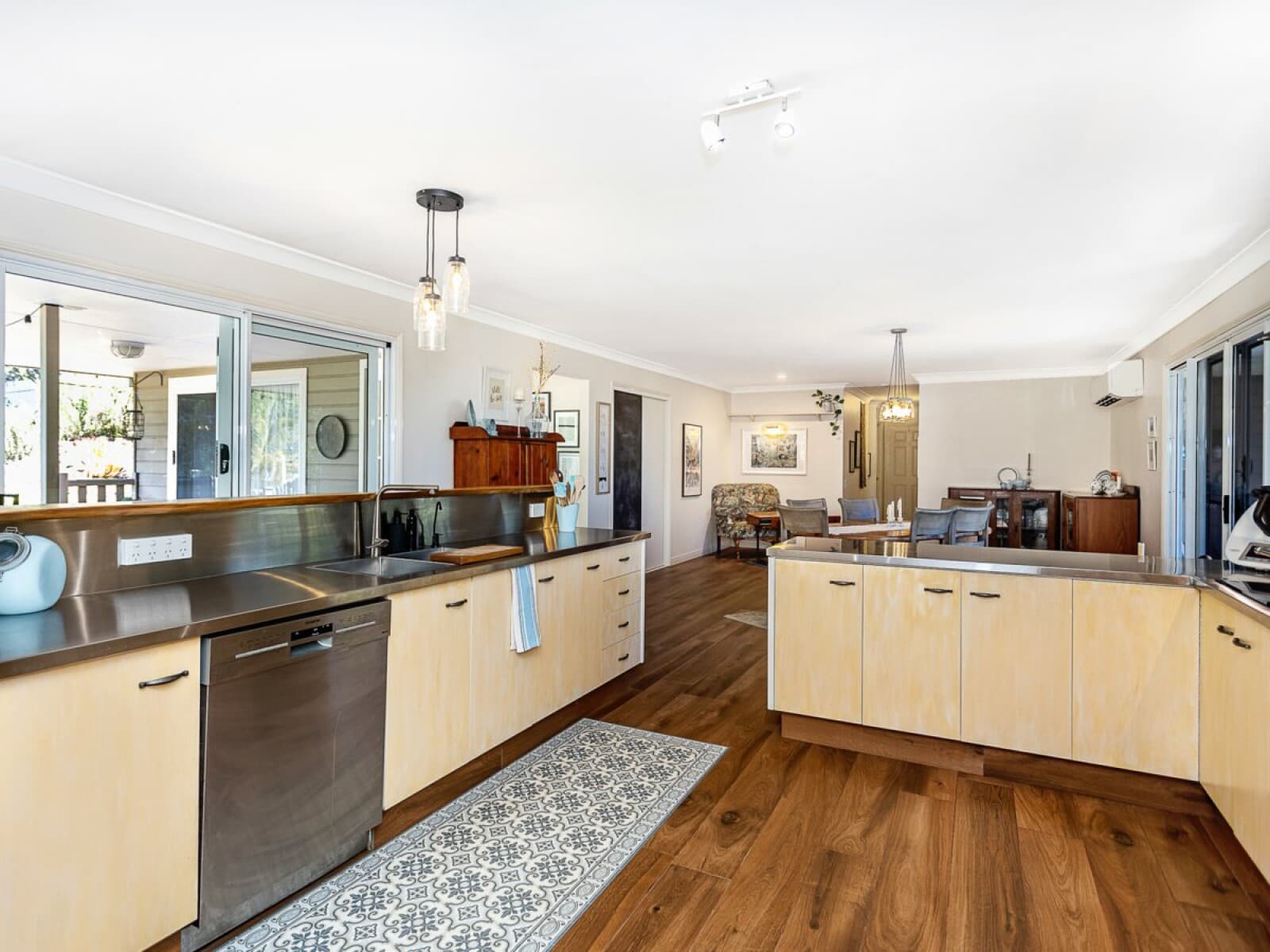 33 Glenrowan Drive Tallai QLD 4213, Tallai - Thumbnail 8