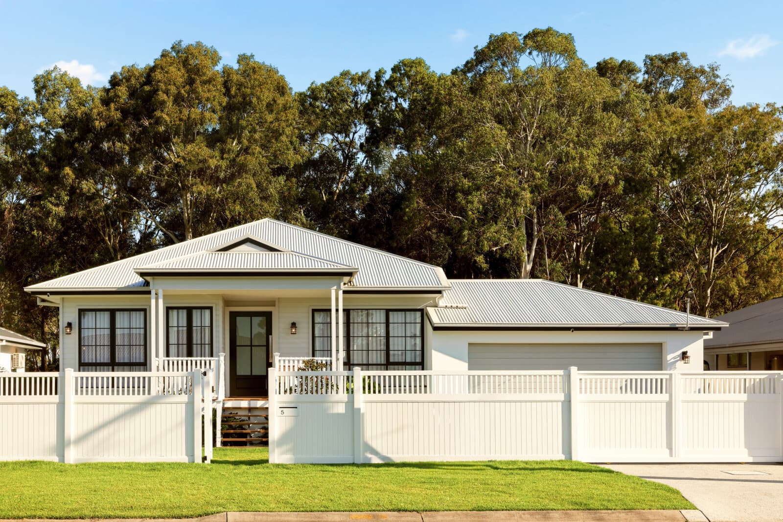 5 Shoe Street Hope Island QLD 4212, Hope Island - Image 1