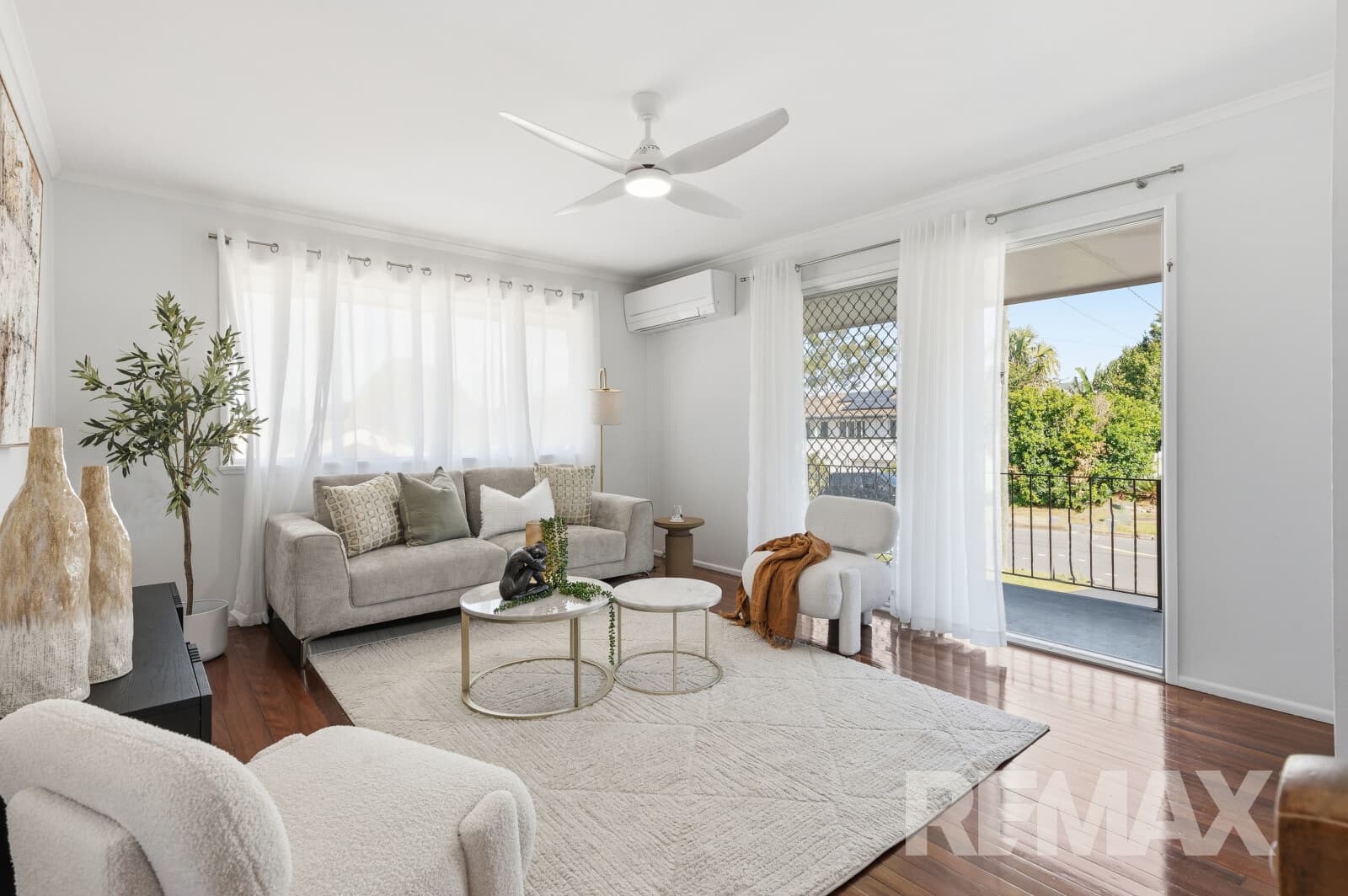 4 Eurobin Crescent Ferny Hills QLD 4055, Ferny Hills - Thumbnail 2
