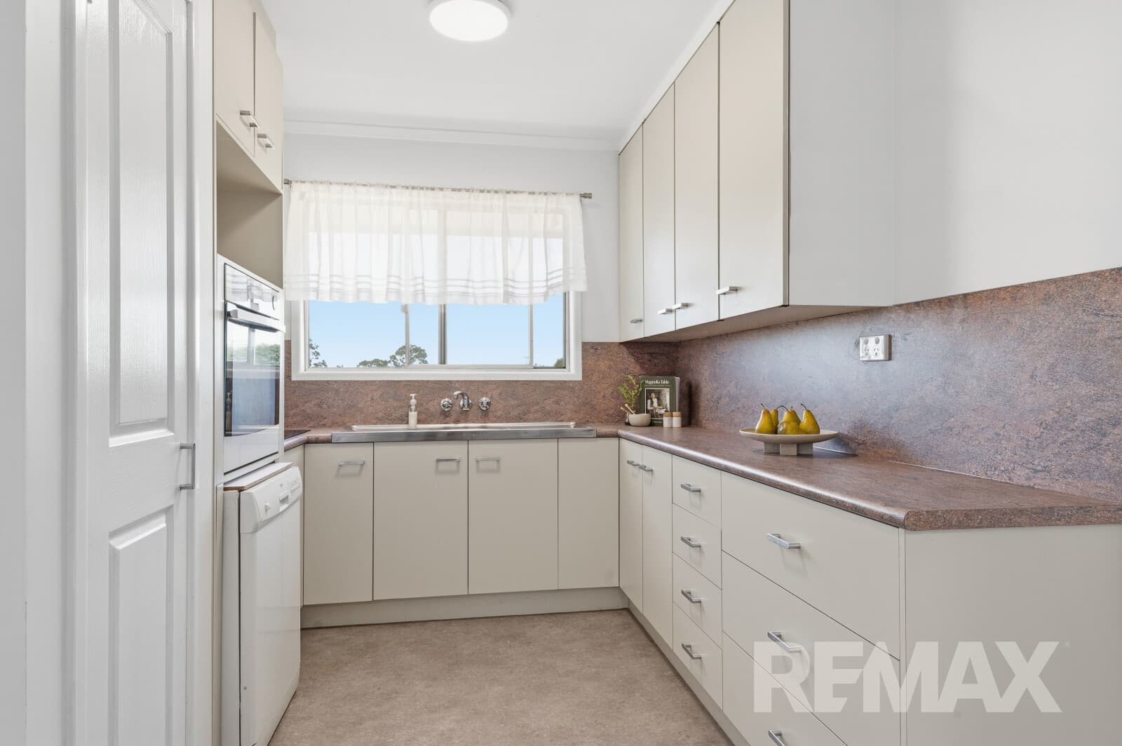 4 Eurobin Crescent Ferny Hills QLD 4055, Ferny Hills - Thumbnail 7
