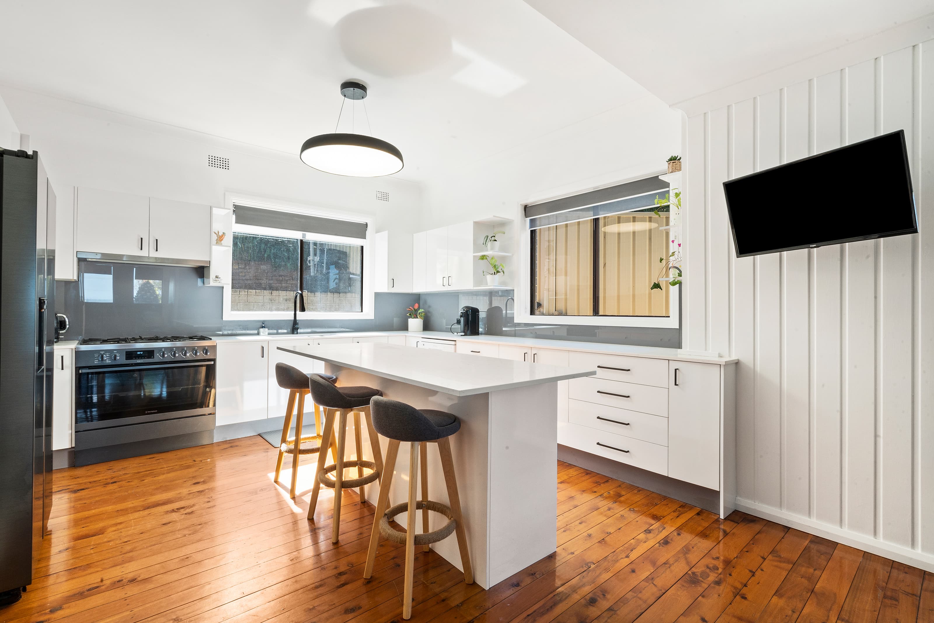 8 Matthews Drive, Mount Warrigal, Mount Warrigal - Thumbnail 2