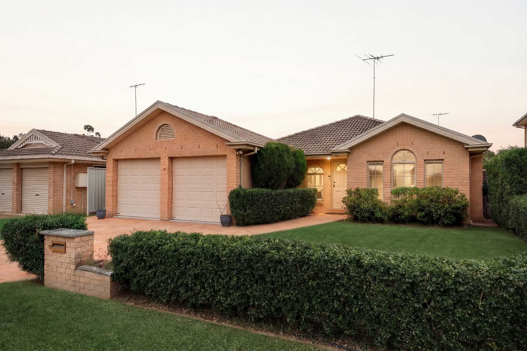 7 Swann Place, Kellyville - Image 1