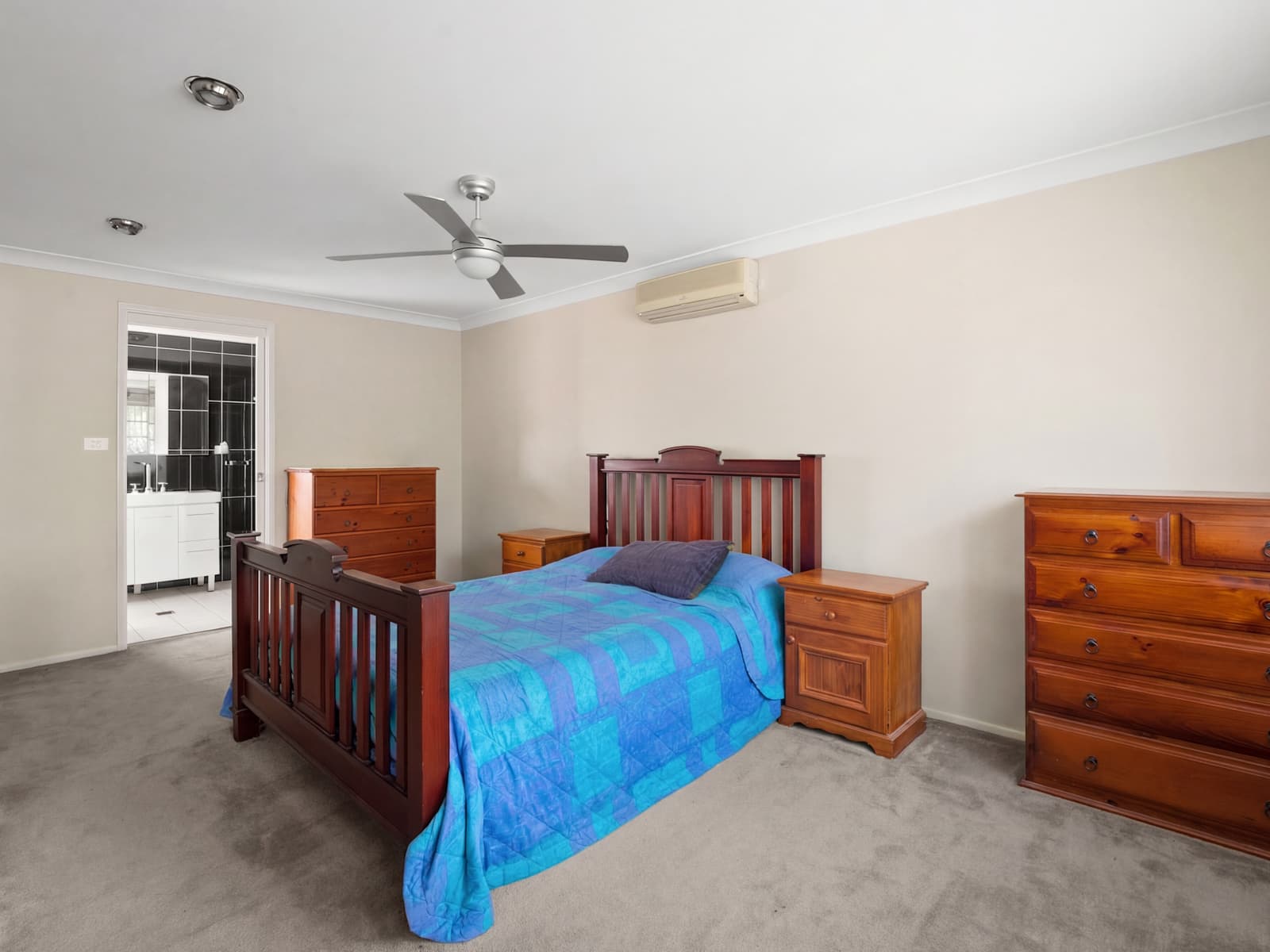 6 Dandar Place, Bradbury - Thumbnail 7