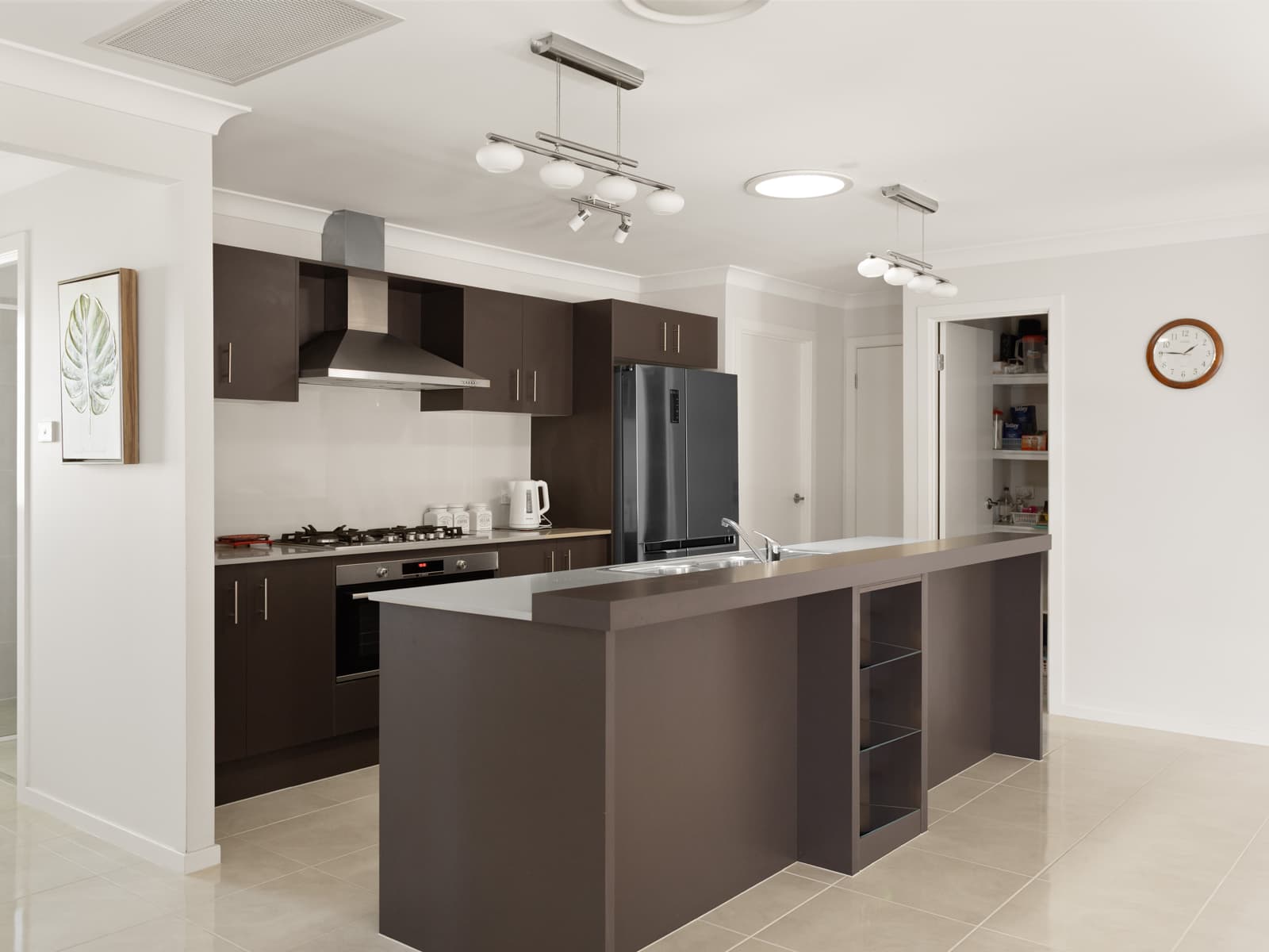 64 Silverwood Street, Gledswood Hills - Thumbnail 4