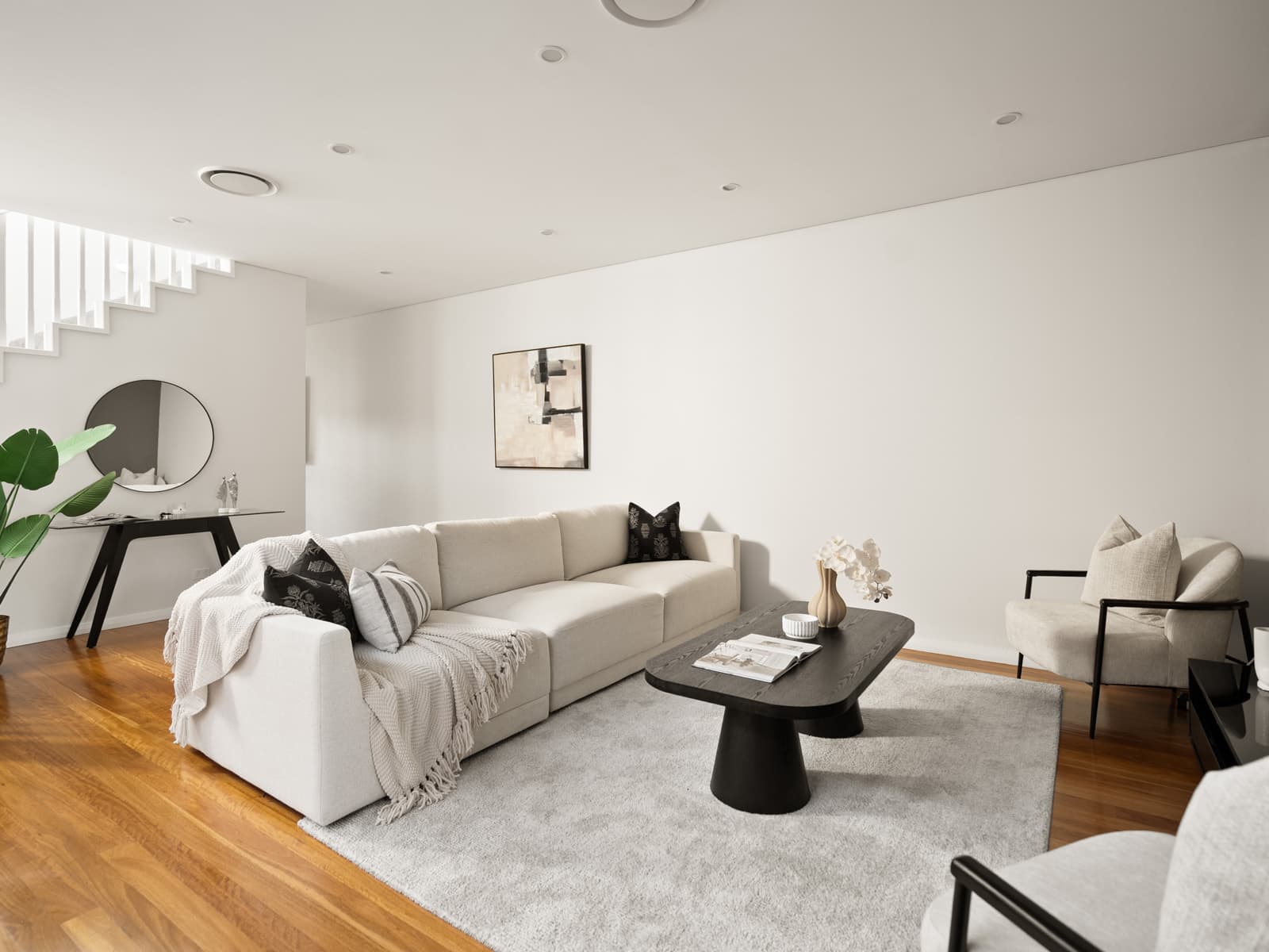 8a Broughton Street, Mortdale - Thumbnail 2