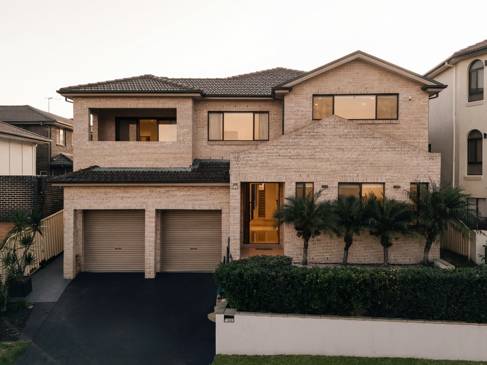 4 Pontville Close, West Hoxton - Image 1