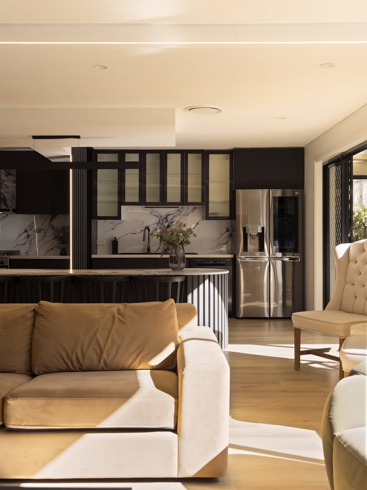 4 Pontville Close, West Hoxton - Thumbnail 2