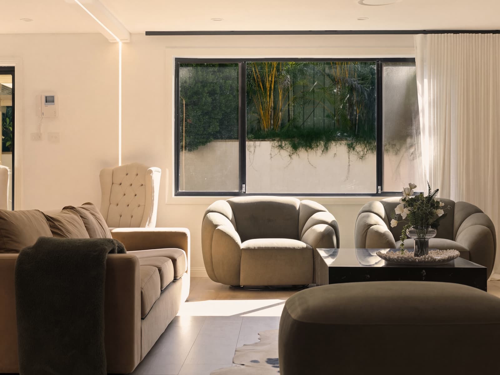 4 Pontville Close, West Hoxton - Thumbnail 8