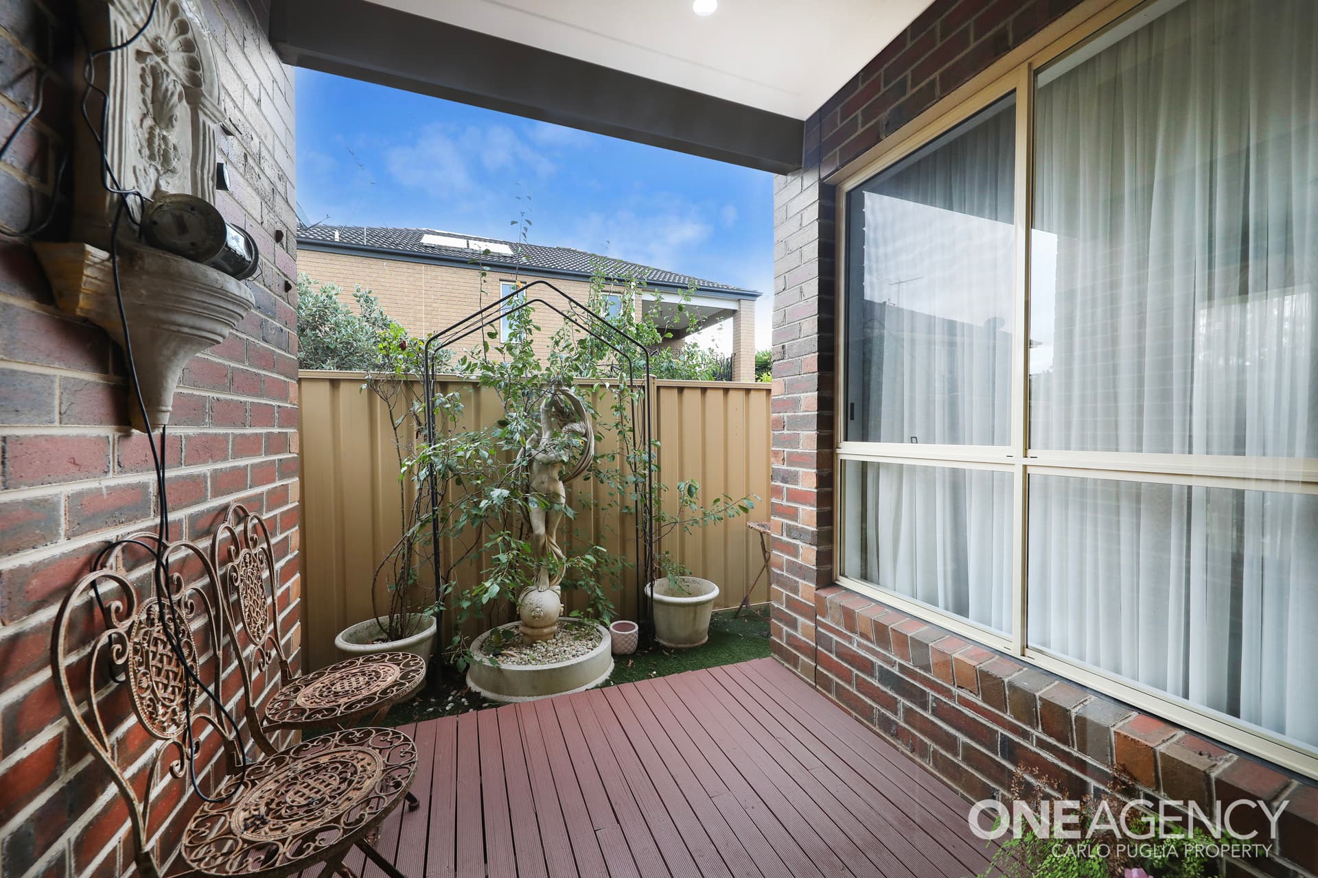 18 Elsternwick Street, Caroline Springs, Caroline Springs - Thumbnail 7