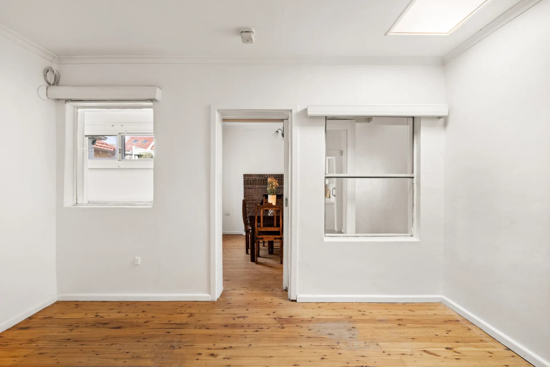111 Westbourne  Street, Petersham - Thumbnail 2