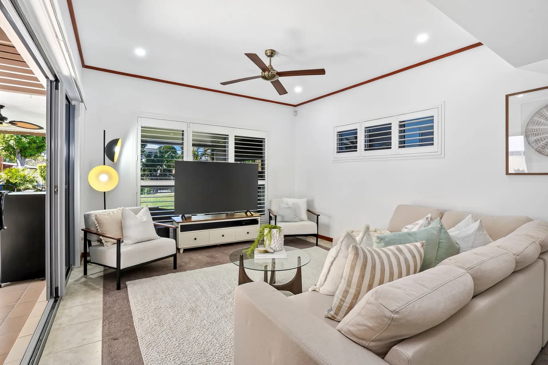 103/8 Spinnaker Drive, Sandstone Point - Thumbnail 7