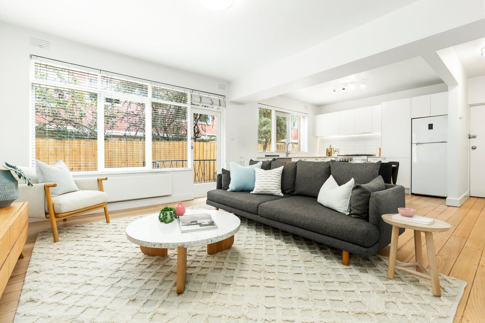 2/199 Brighton Road, Elwood, Elwood - Image 1