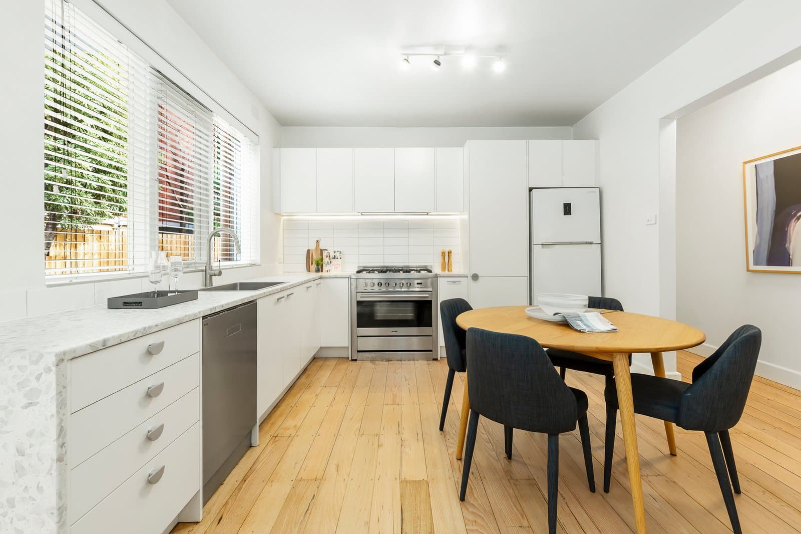2/199 Brighton Road, Elwood, Elwood - Thumbnail 4