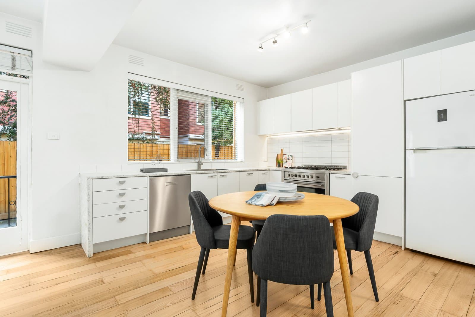 2/199 Brighton Road, Elwood, Elwood - Thumbnail 6