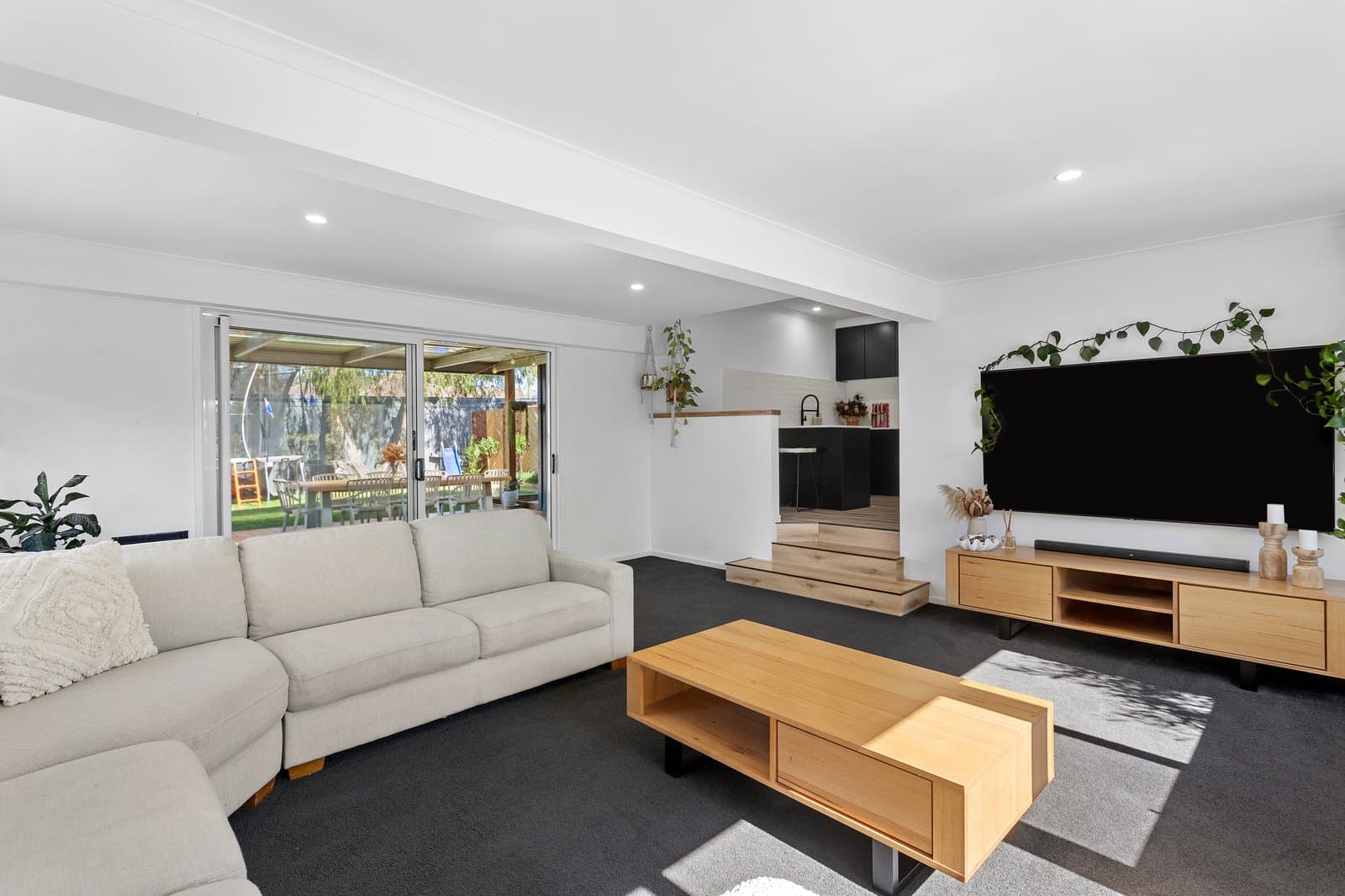 11 Madang Court, Hastings, Hastings - Thumbnail 2