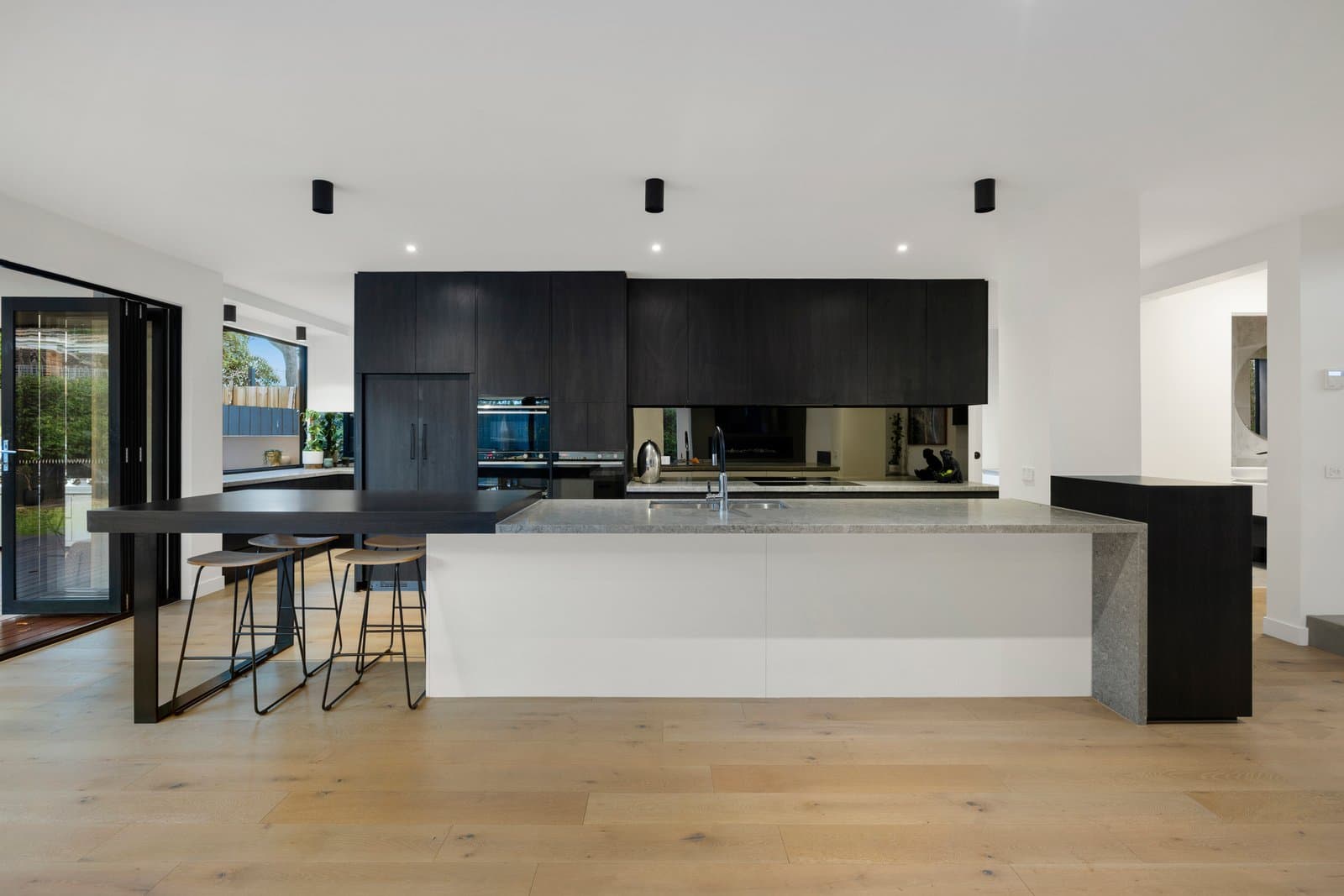 22 Wentworth Avenue, Sandringham, Sandringham - Thumbnail 7
