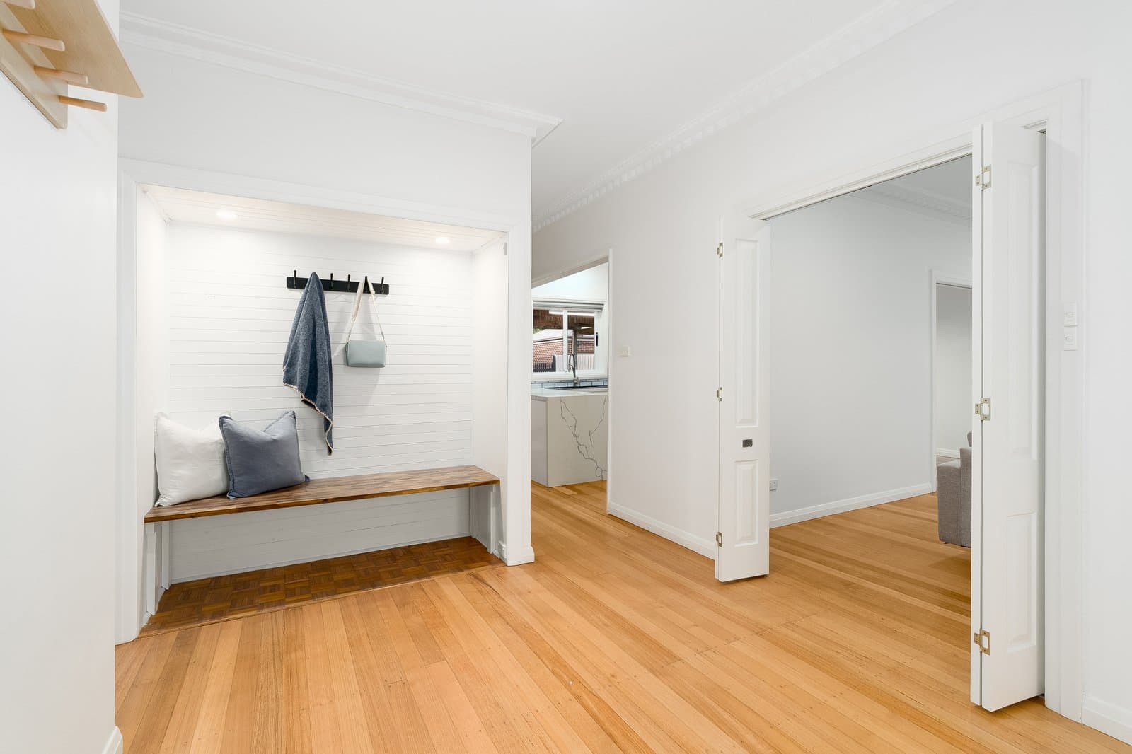 18 Cornish Avenue, Belmont, Belmont - Thumbnail 5