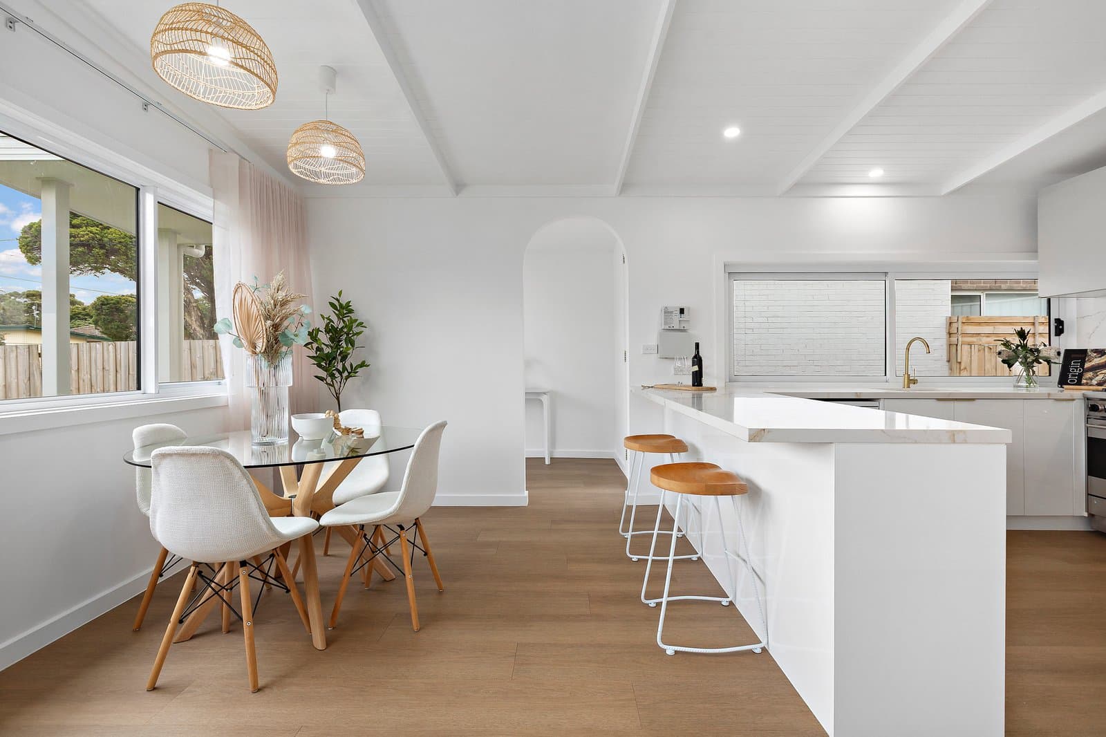 15 Chicquita Avenue, Seaford, Seaford - Thumbnail 2