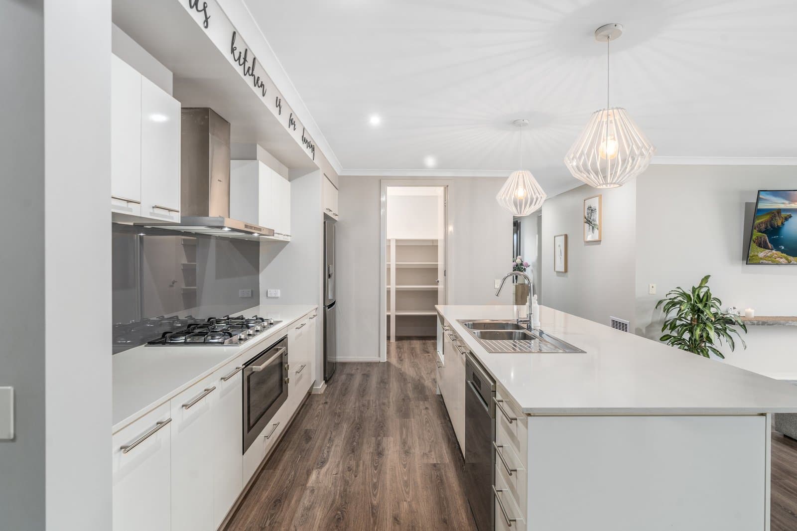 43 Centennial Boulevard, Curlewis, Curlewis - Thumbnail 2