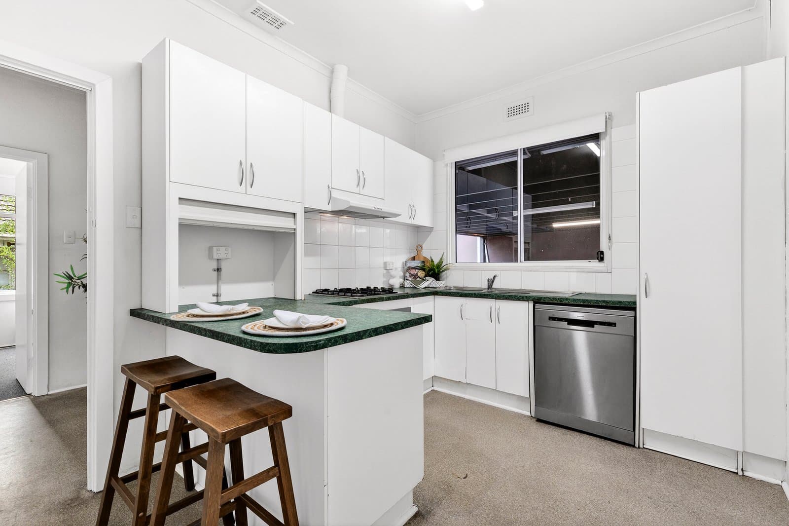1/11 Nioka Street, Chadstone, Chadstone - Thumbnail 4