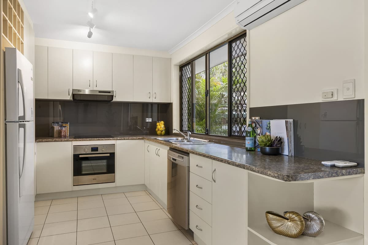 4 Narran Street, Riverhills QLD 4074, Riverhills - Thumbnail 6