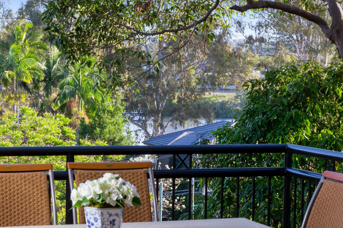 4A Glencairn Avenue, Indooroopilly QLD 4068, Indooroopilly - Thumbnail 4