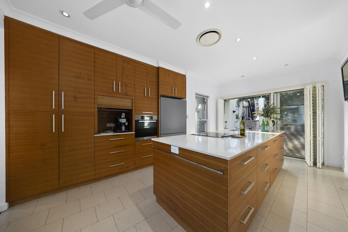 4A Glencairn Avenue, Indooroopilly QLD 4068, Indooroopilly - Thumbnail 6