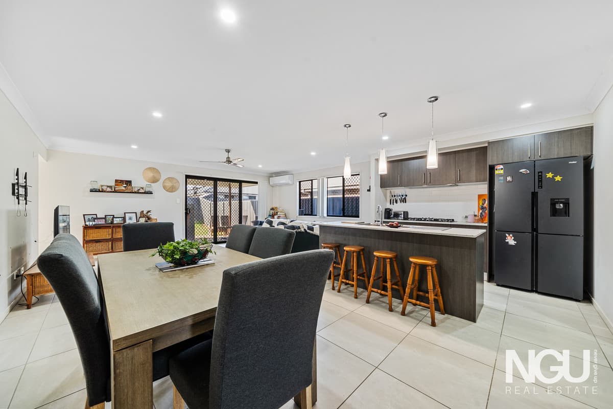 46 Mikaella Way, Logan Reserve QLD 4133, Logan Reserve - Thumbnail 4