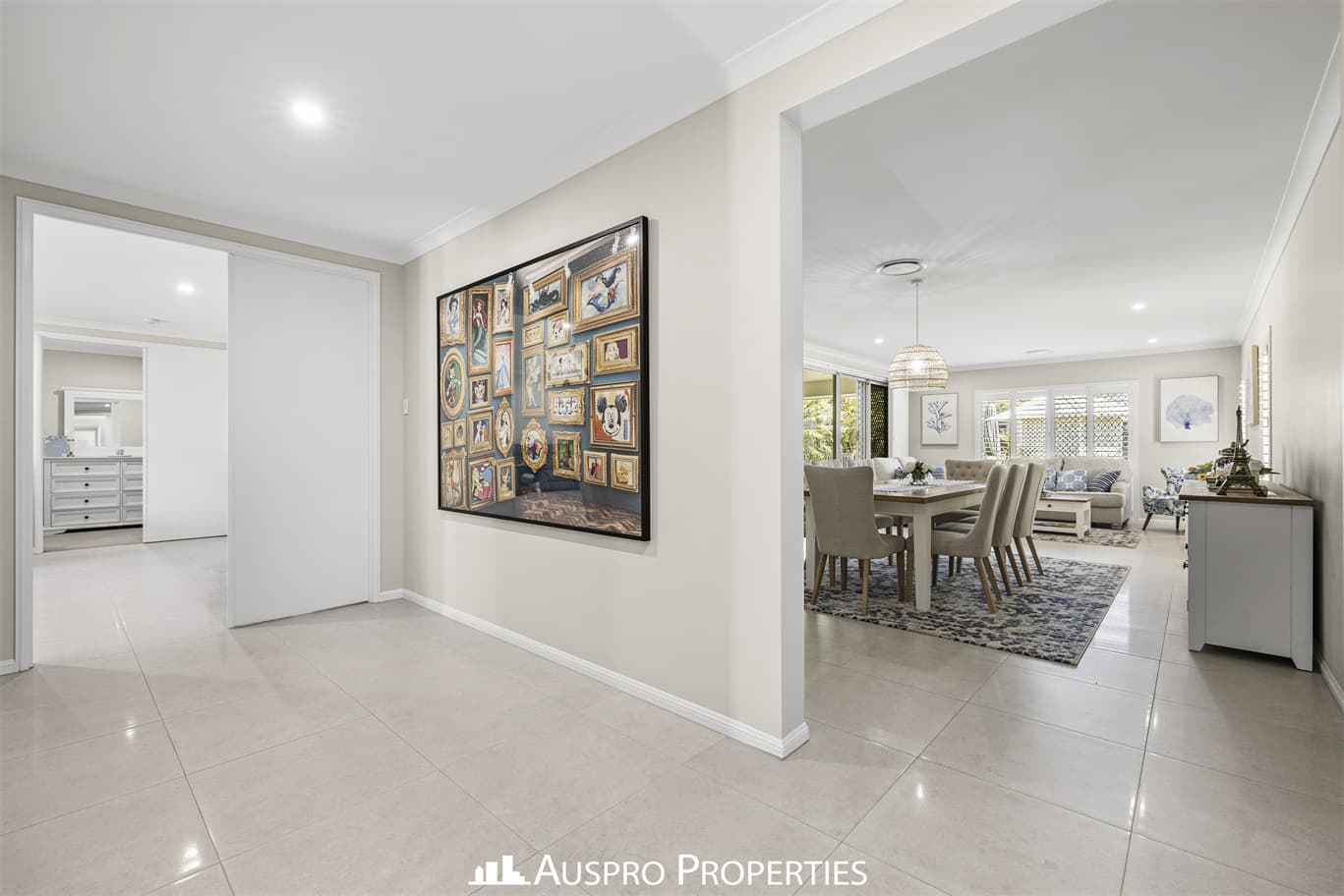 39-41 Country Court, Park Ridge - Thumbnail 3