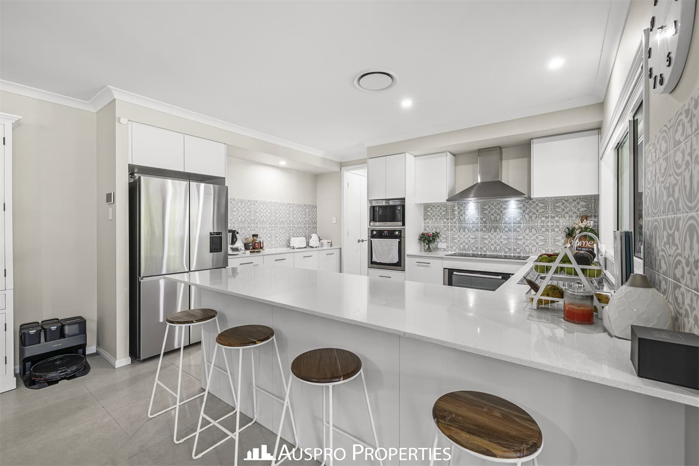 39-41 Country Court, Park Ridge - Thumbnail 4