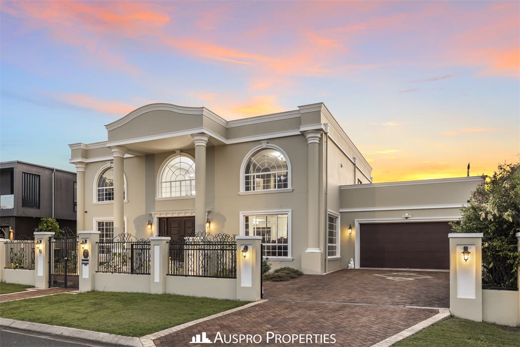 55 Hawthorn Circuit, Stretton - Thumbnail 2