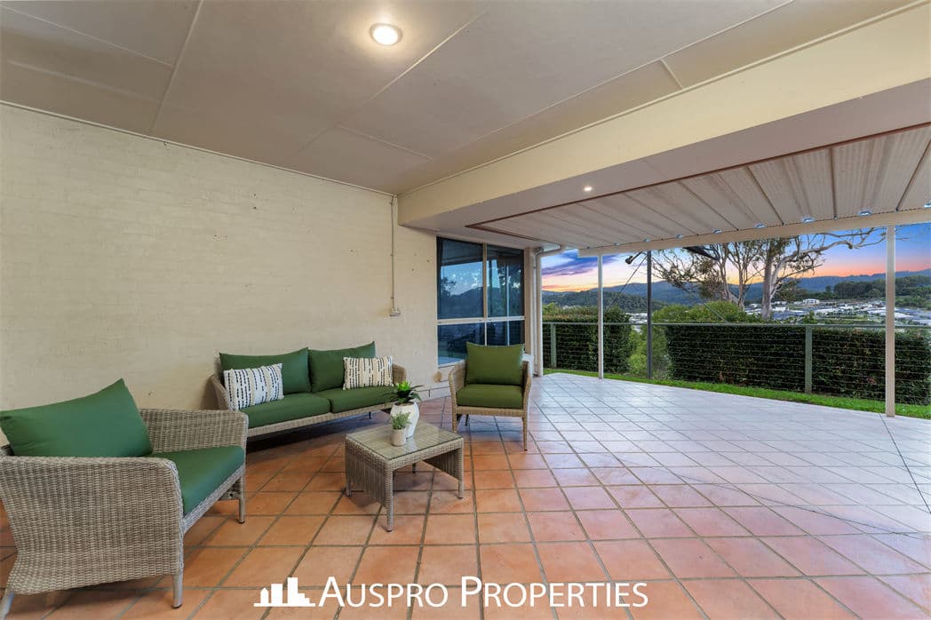 40 Sir Charles Holm Drive, Ormeau Hills - Thumbnail 4