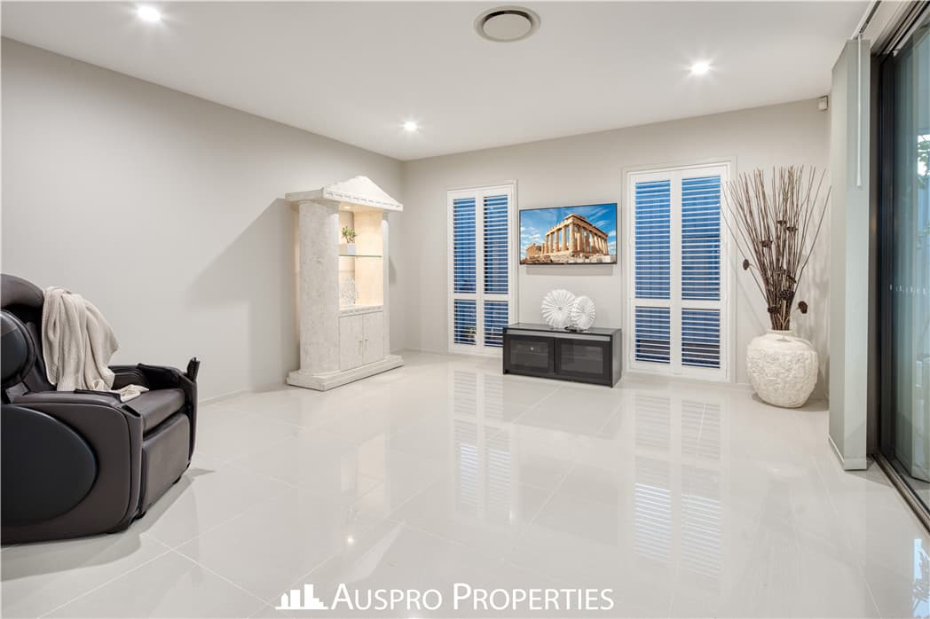 79 Hawthorn Circuit, Stretton - Thumbnail 7