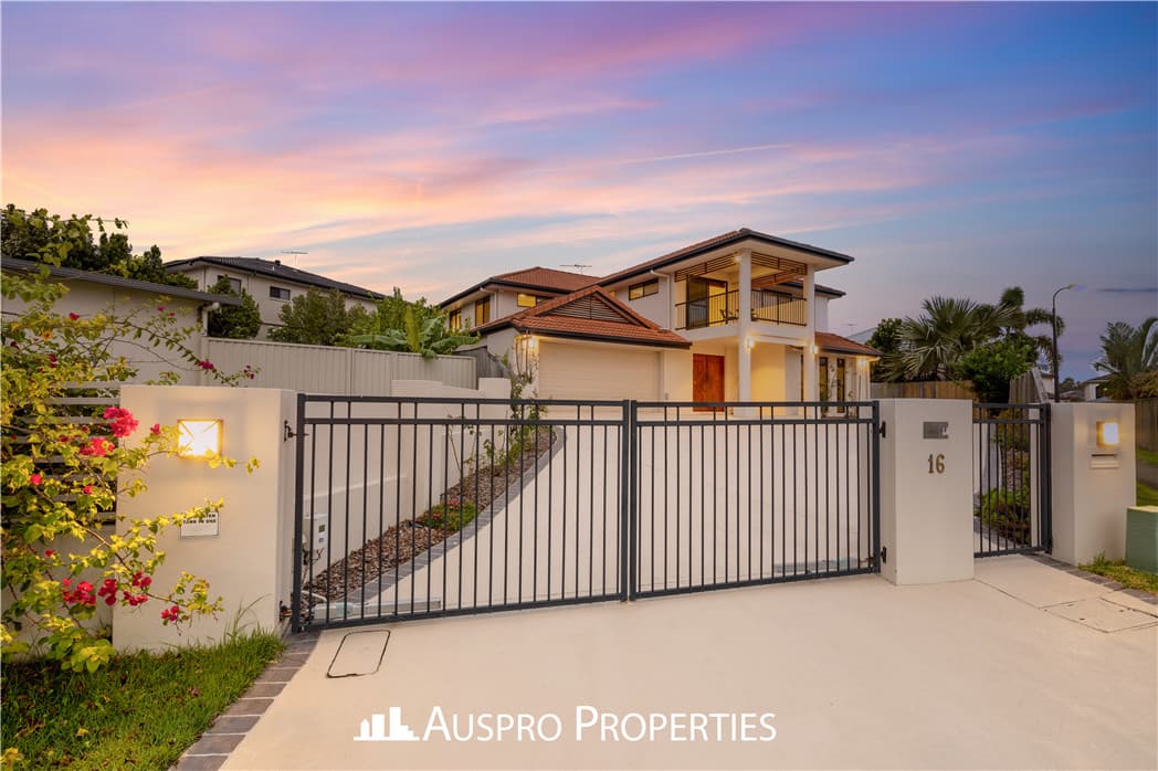 16 Spruce Bark Court, Stretton - Image 1