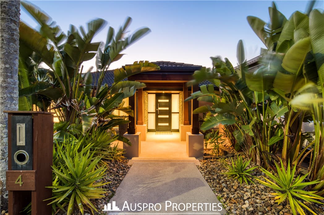 4 Thulimbah Street, Coopers Plains - Image 1