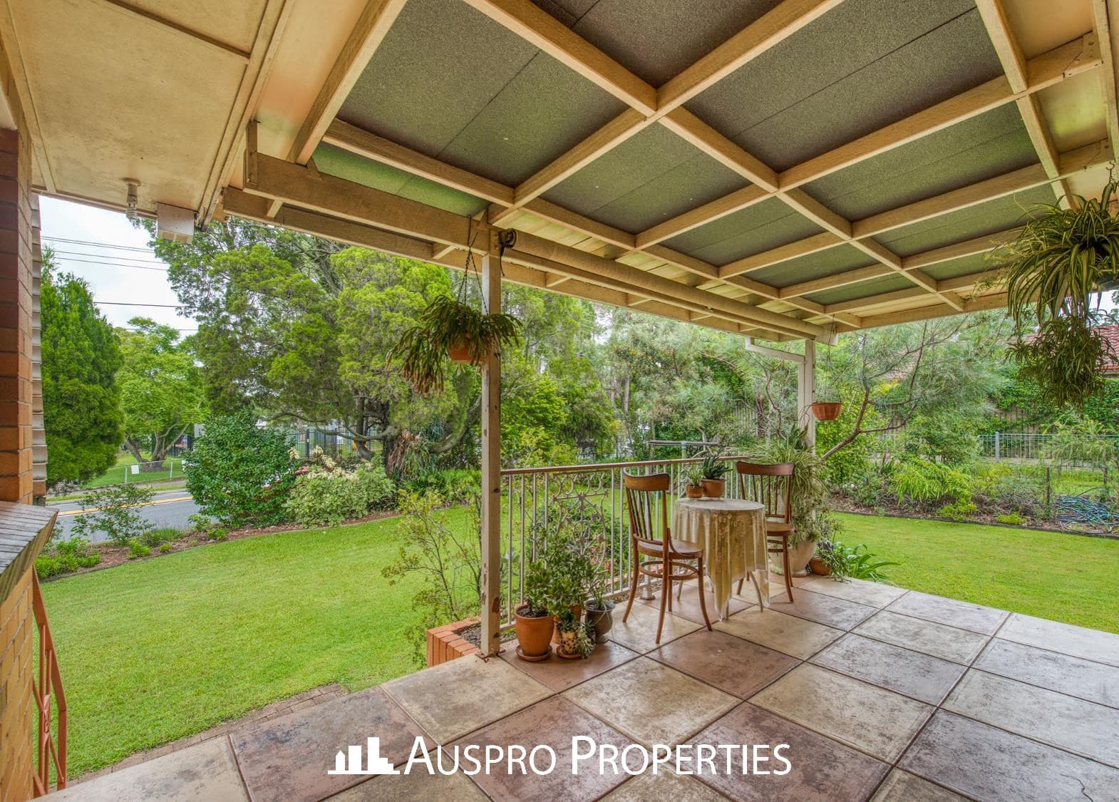 303 Warrigal, Eight Mile Plains - Thumbnail 7