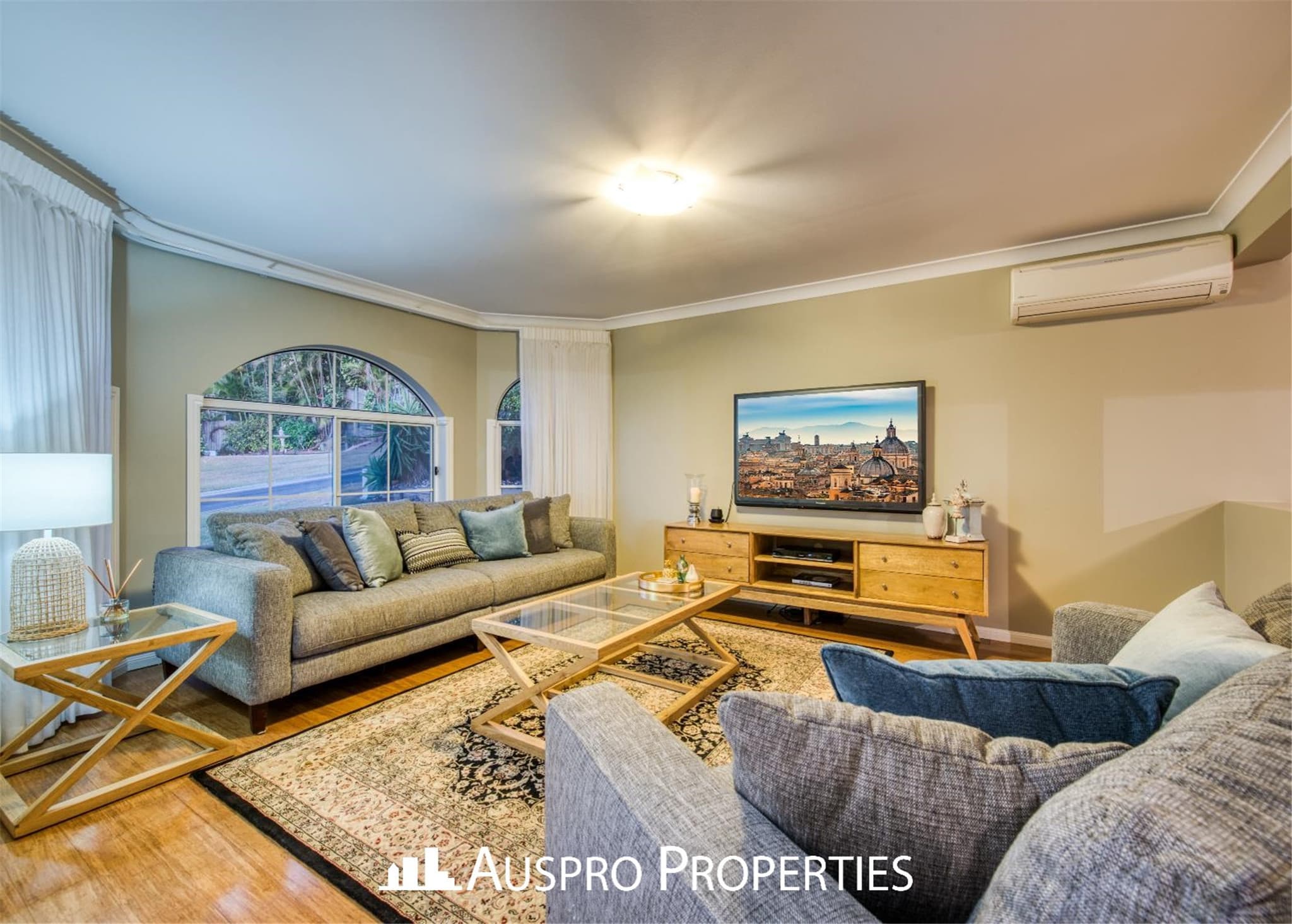 11 Cassia Place, Stretton - Thumbnail 2