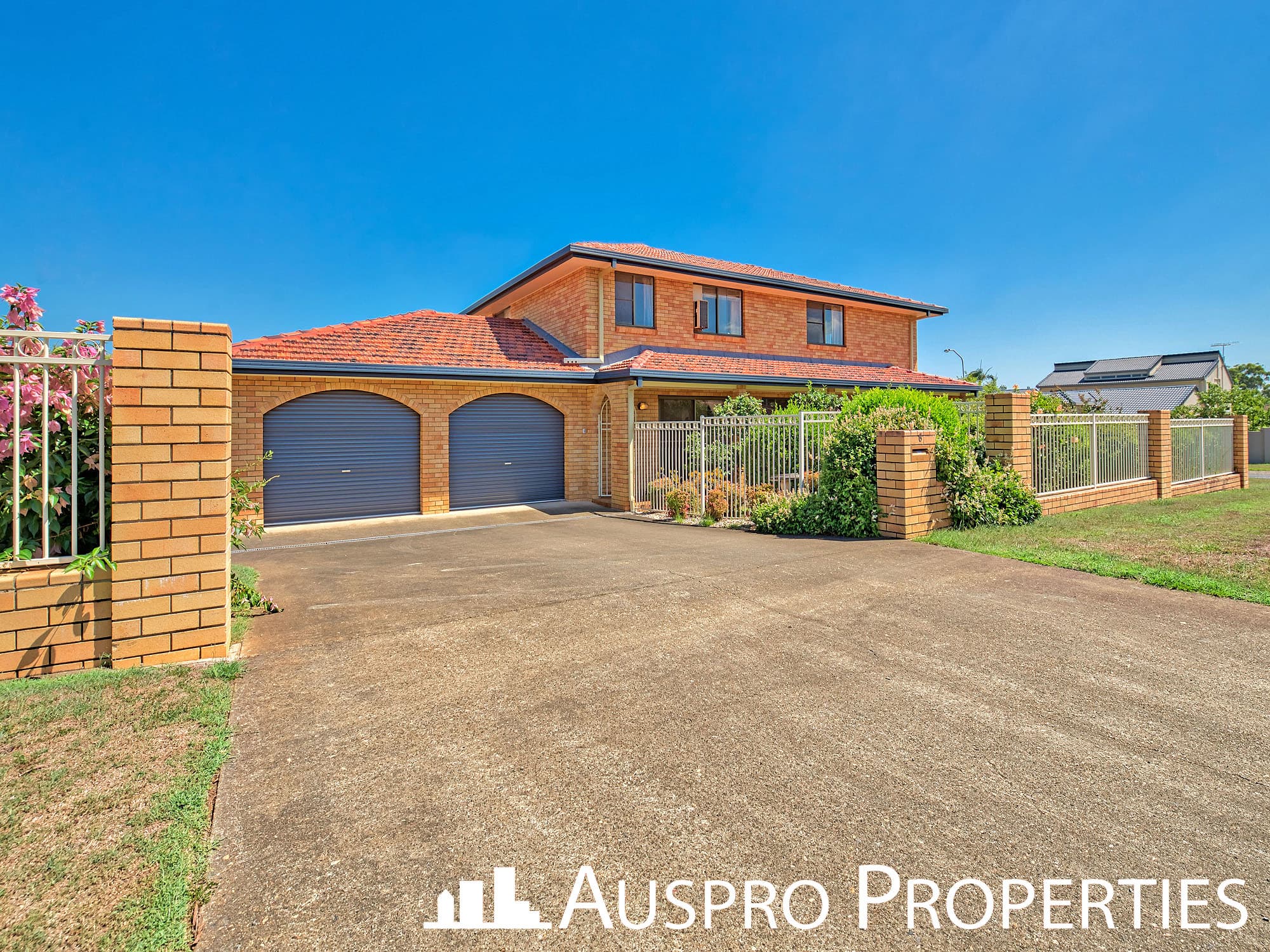 6 Chalton St, Eight Mile Plains - Image 1