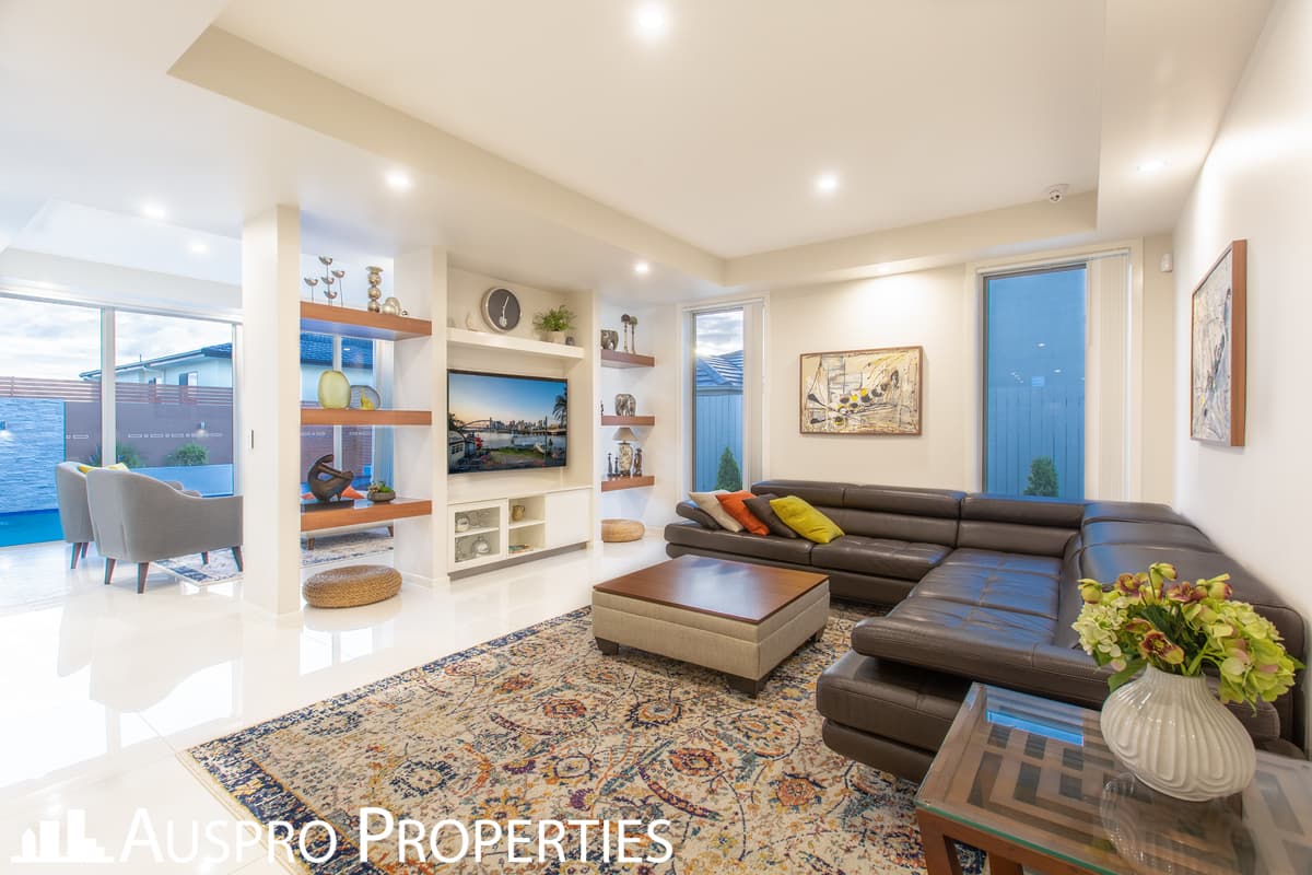 27 Elderbury Pl, Stretton - Thumbnail 2