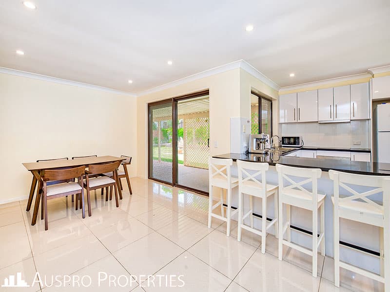 8 Kurru Street, Eight Mile Plains - Thumbnail 6