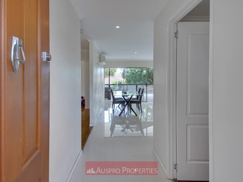 3 Bramwell St, Eight Mile Plains - Thumbnail 2