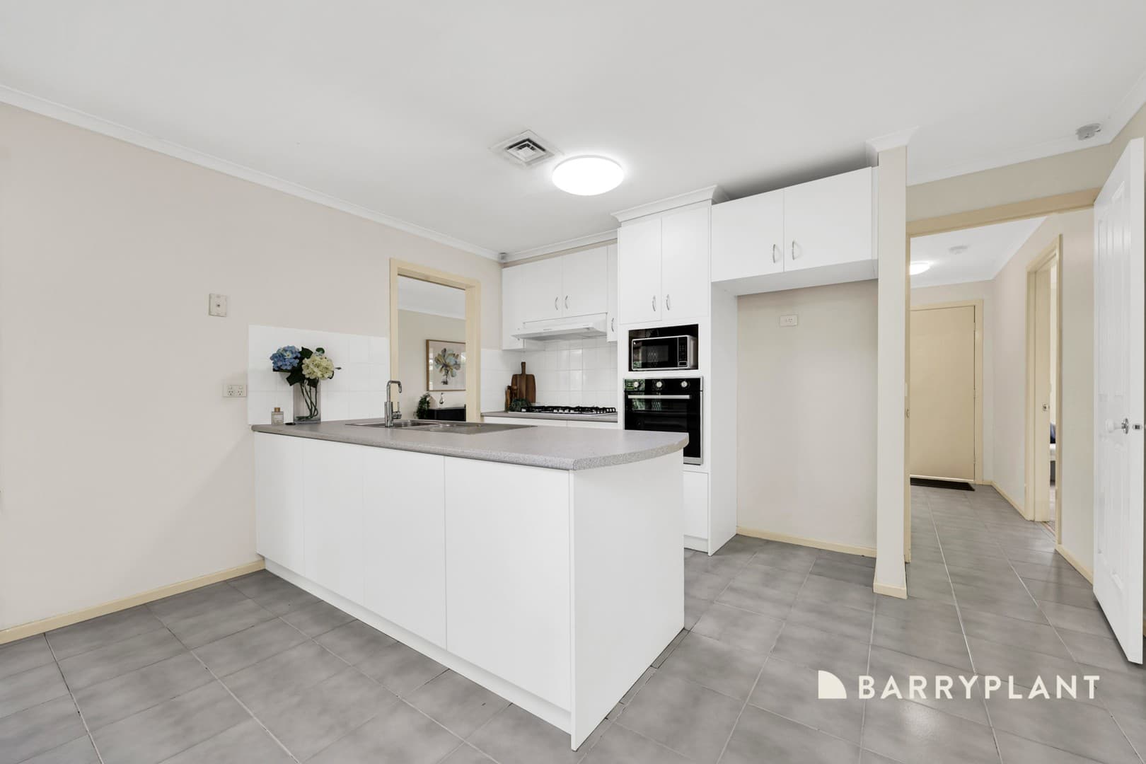 95 Woolnough Drive, Mill Park, VIC 3082, Mill Park - Thumbnail 5